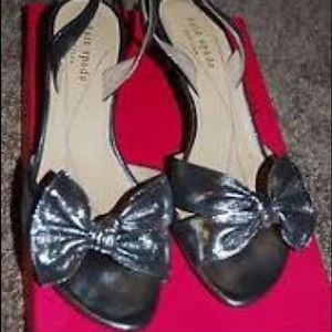 KATE SPADE Miranda Pewter Silver Kitten Heels 6.5